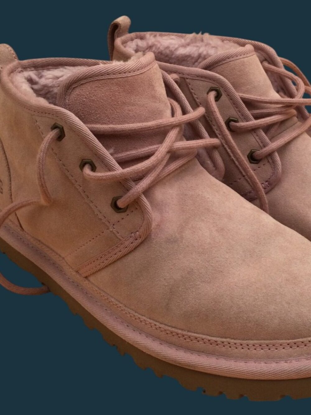 UGG Neumel Shell Pink Suede Ankle Boots Women’s Size 9 Shearling Lined Chukkas